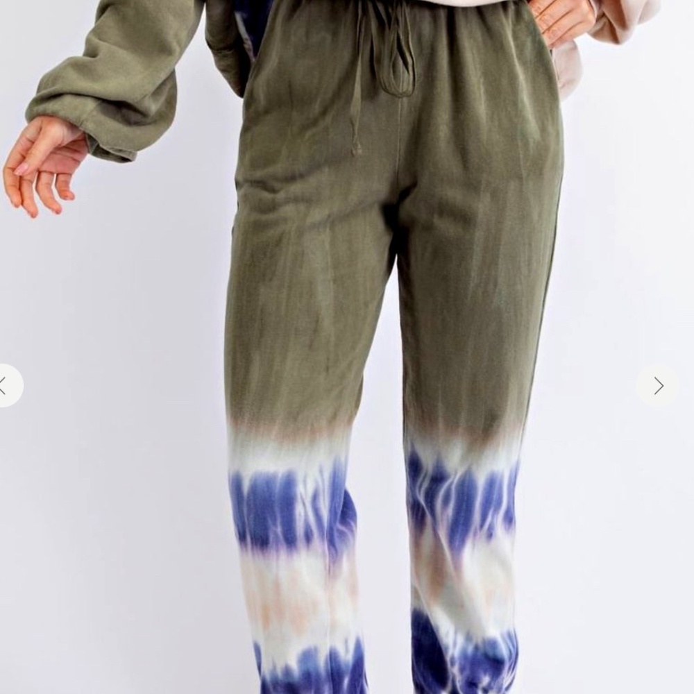 Easel NWT TIE DYE BOTTOM TERRY KNIT JOGGER PANTS